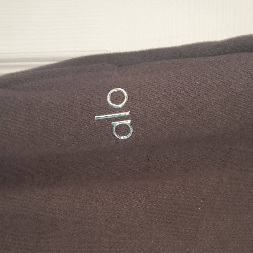 ALO Yoga Straight Leg Pants in Brown - Picture 4 of 5